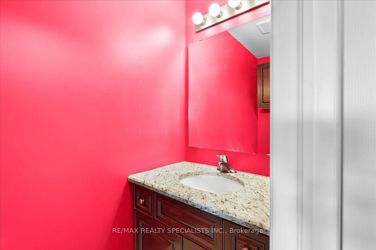 70 Willowrun Drive • #E8 • Kitchener, ON photo 19