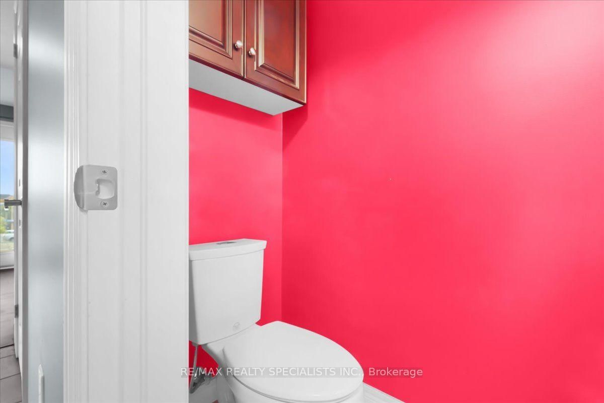 70 Willowrun Drive • #E8 • Kitchener, ON photo 20