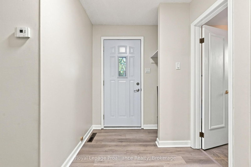 15 Elvins Gardens