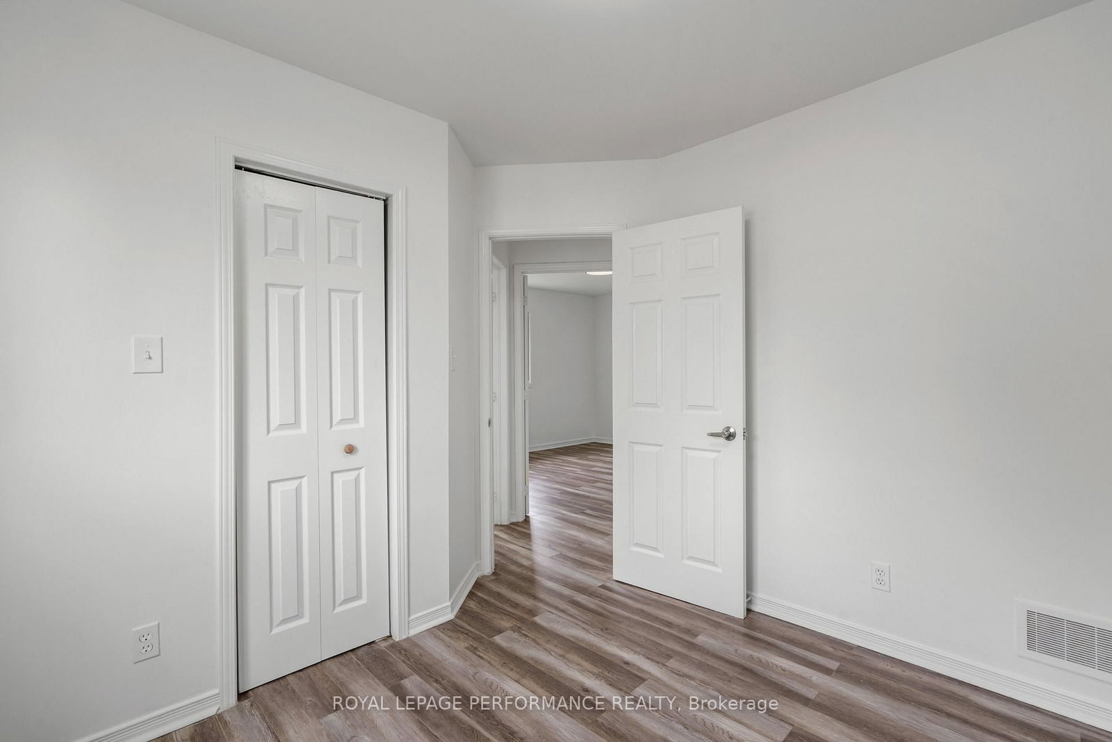 1011 Adolphus Street • Cornwall, ON photo 20