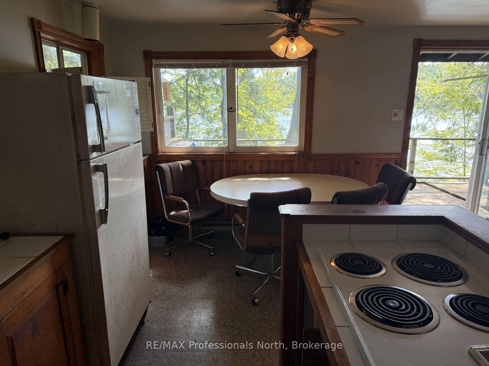 1019 Arrowhead Drive • Highlands East, ON photo 11