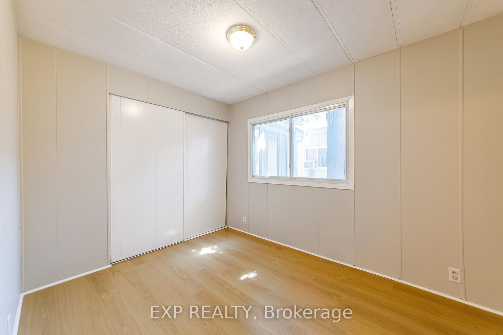 21 Maplewood Avenue • Carleton Place, ON photo 10
