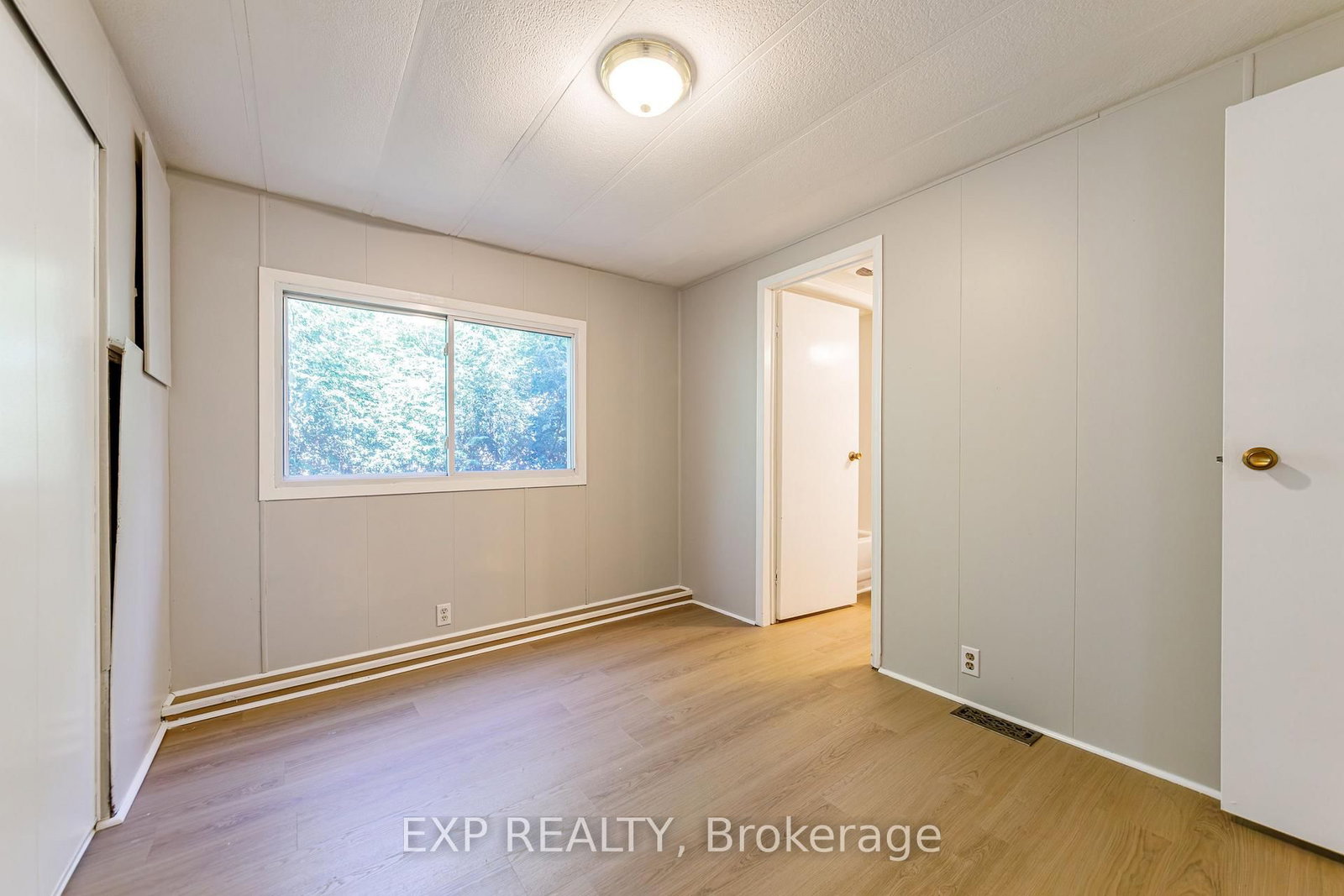 21 Maplewood Avenue • Carleton Place, ON photo 13