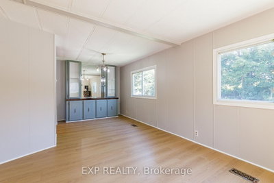 21 Maplewood Avenue • Carleton Place, ON photo 9