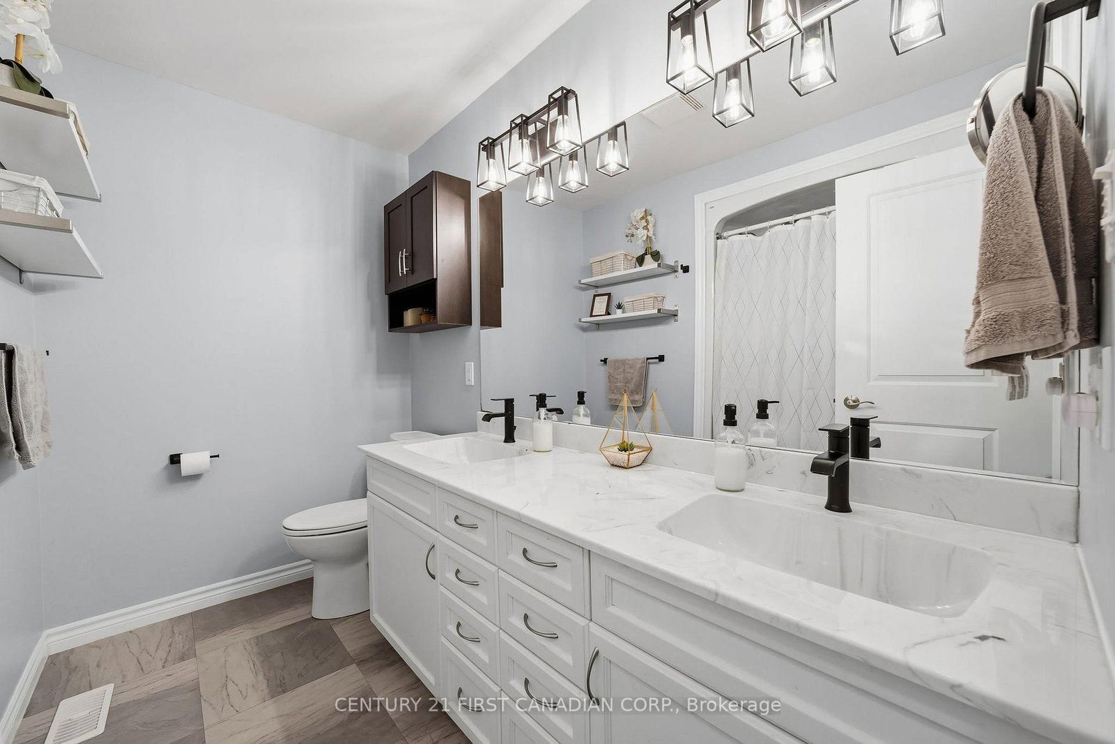 102 Watson Street • Lucan Biddulph, ON photo 18