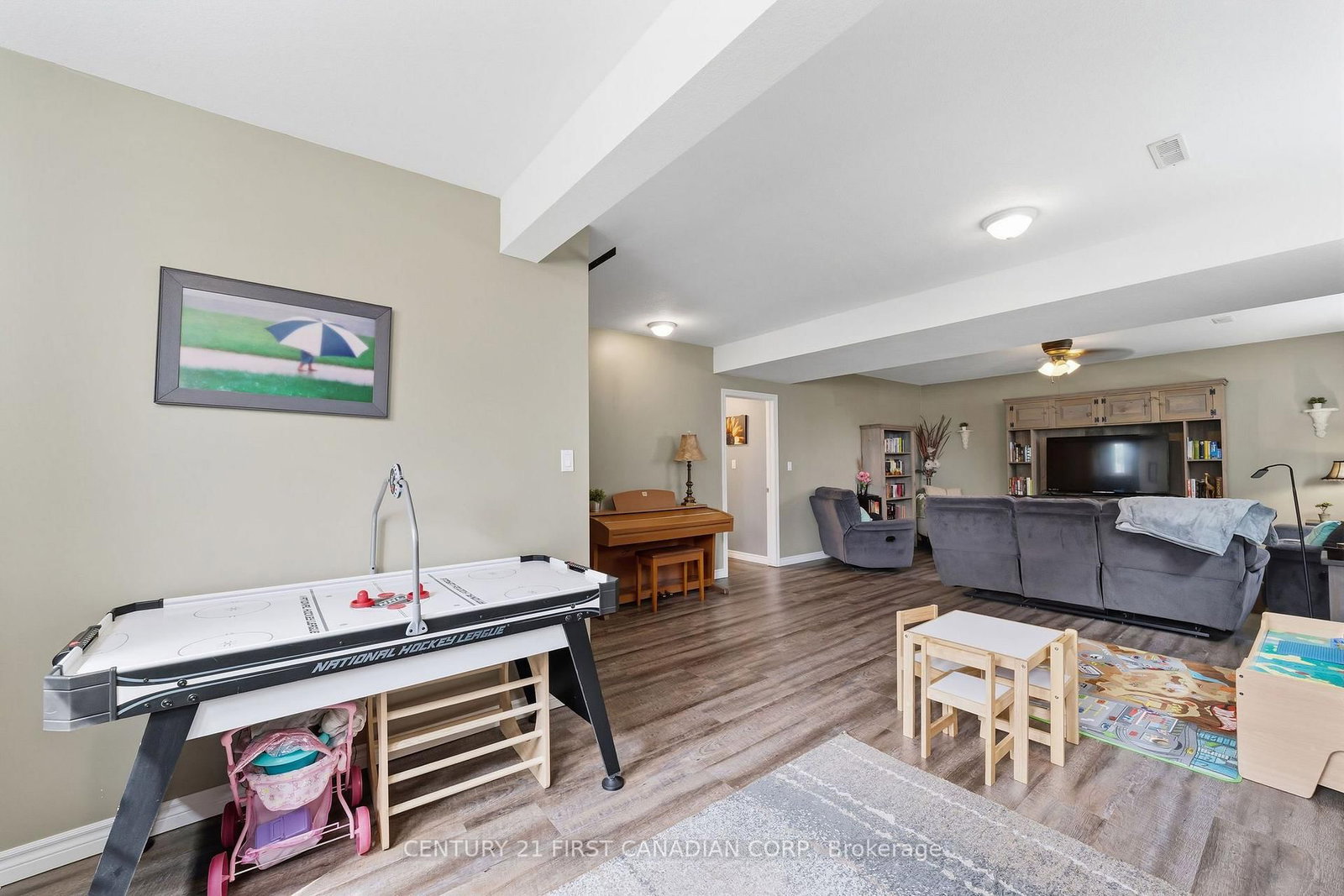 102 Watson Street • Lucan Biddulph, ON photo 28