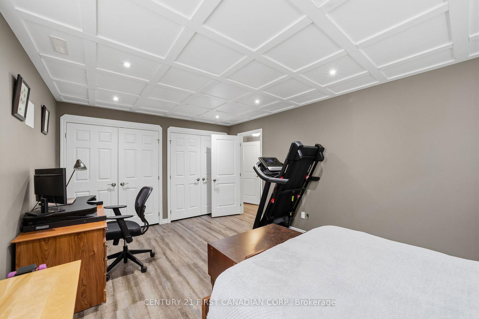 102 Watson Street • Lucan Biddulph, ON photo 31