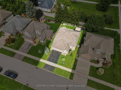 102 Watson Street • Lucan Biddulph, ON photo 6