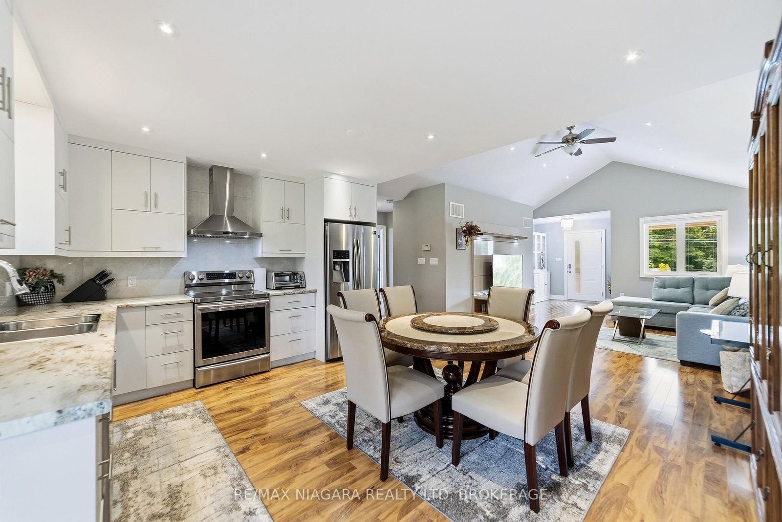2876 3 Highway E • Port Colborne, ON photo 12