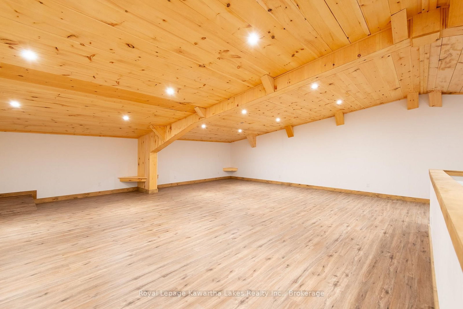 1851 Contau Lake Road • Highlands East, ON photo 21