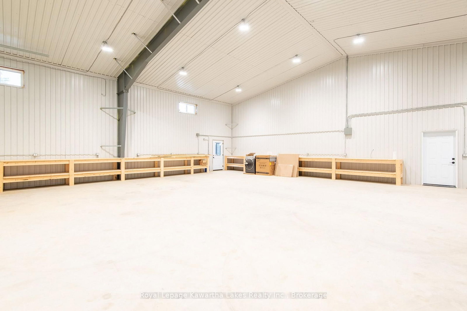 1851 Contau Lake Road • Highlands East, ON photo 9