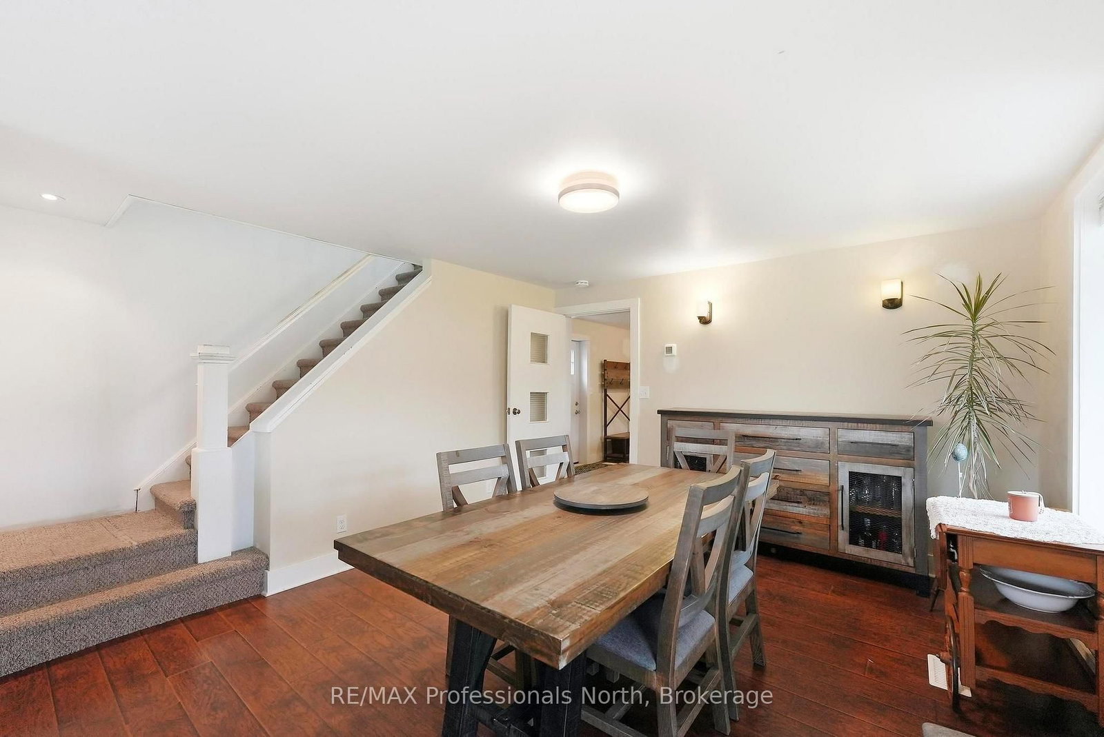 33 Maple Avenue • Dysart et al, ON photo 19