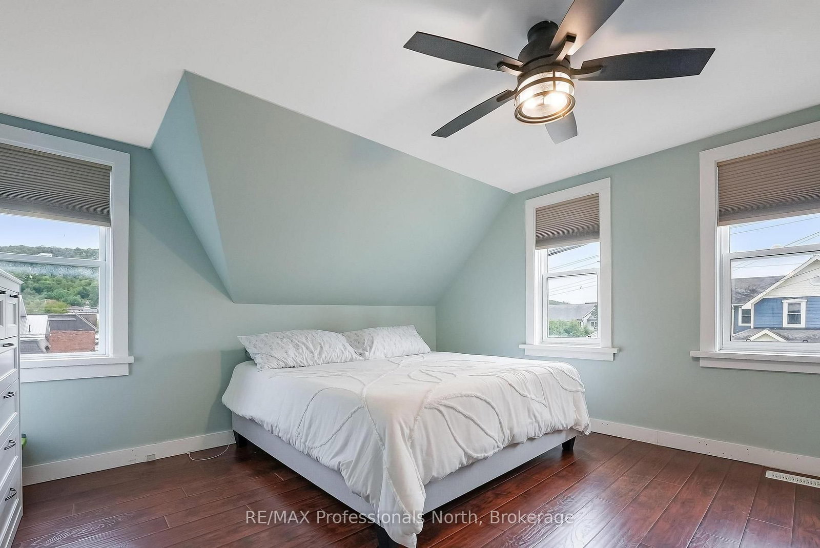 33 Maple Avenue • Dysart et al, ON photo 28