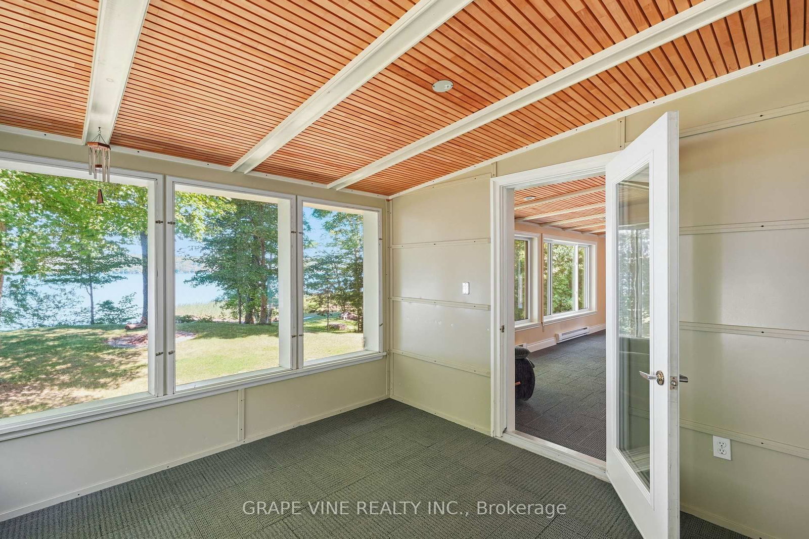 68 Goodman Crescent • Prince Edward County, ON photo 14