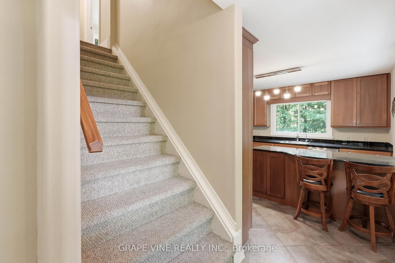 68 Goodman Crescent • Prince Edward County, ON photo 16