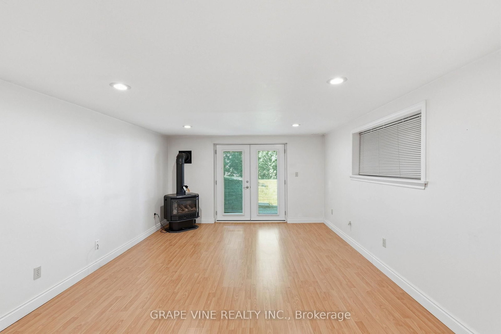 68 Goodman Crescent • Prince Edward County, ON photo 24