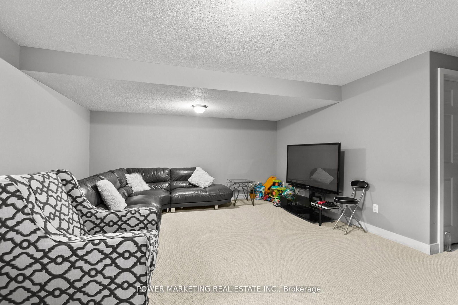 2200 NANTES Street • Ottawa, ON photo 22