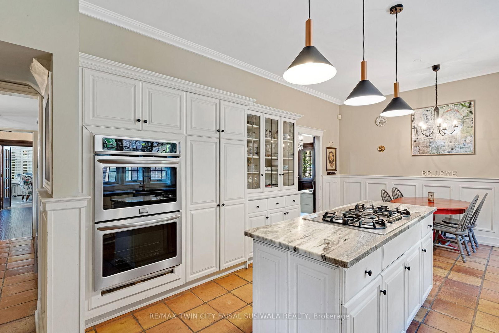 122 Dufferin Avenue • Brantford, ON photo 23
