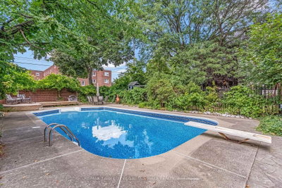 122 Dufferin Avenue • Brantford, ON photo 8