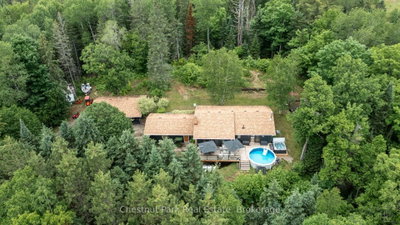 802 Williamsport Road • Huntsville, ON photo 3