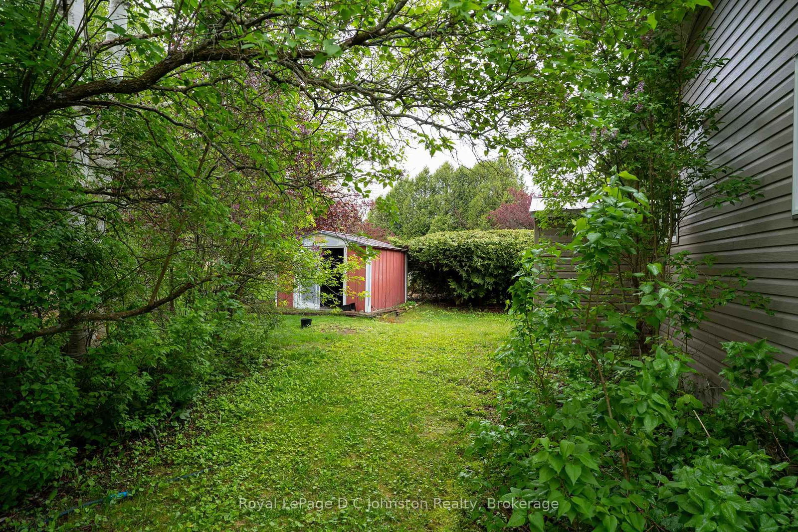229 Edward Street • Saugeen Shores, ON photo 27