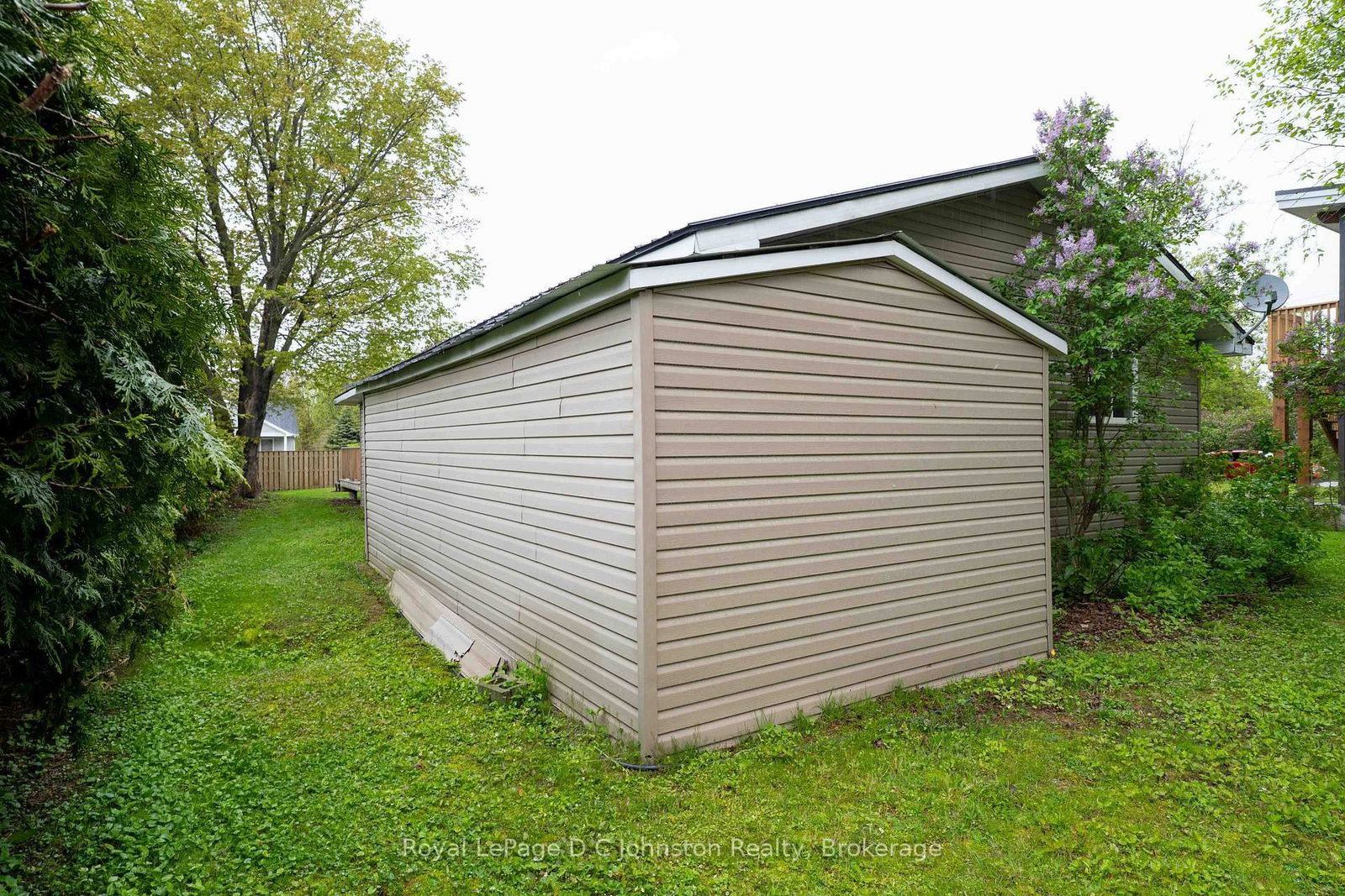 229 Edward Street • Saugeen Shores, ON photo 28