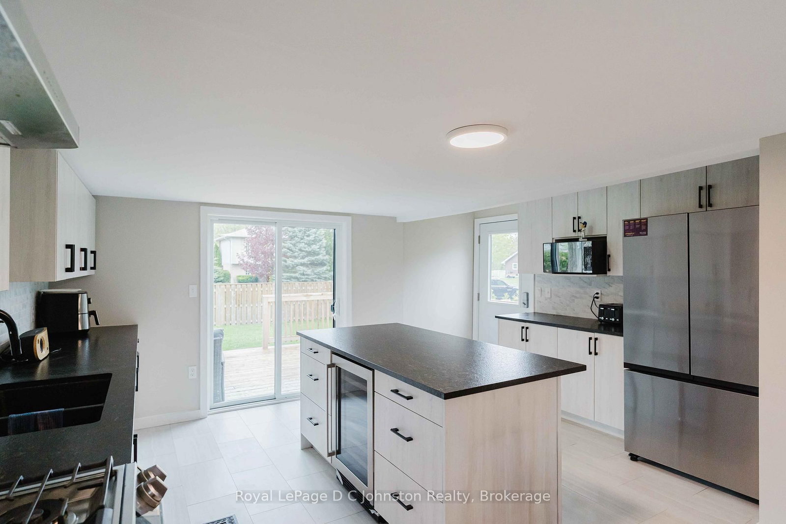 229 Edward Street • Saugeen Shores, ON photo 8