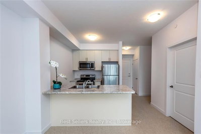 125 Shoreview Place • #208 • Hamilton, ON photo 6