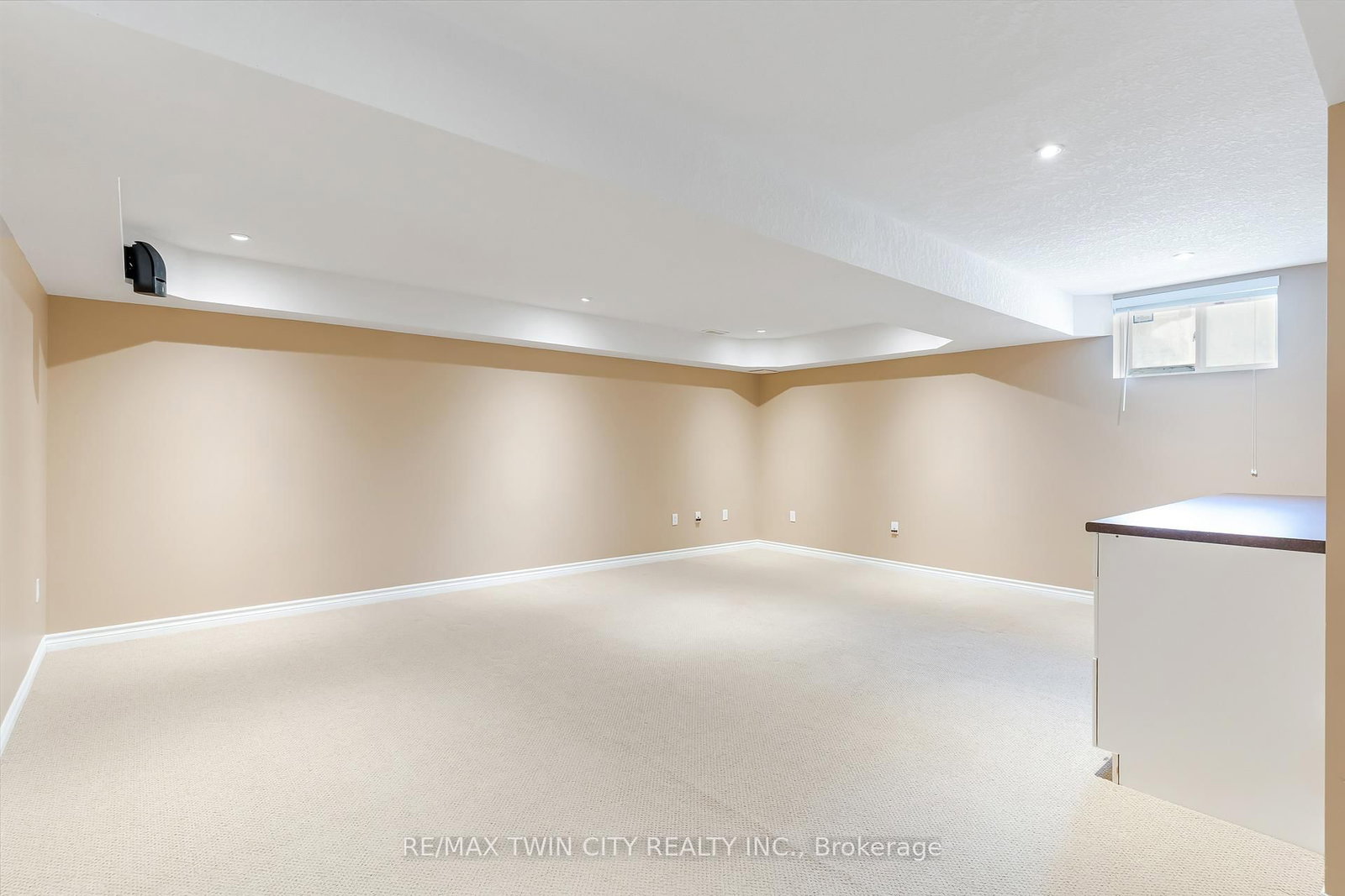 227 Chestnut Hill Crescent • Kitchener, ON photo 29