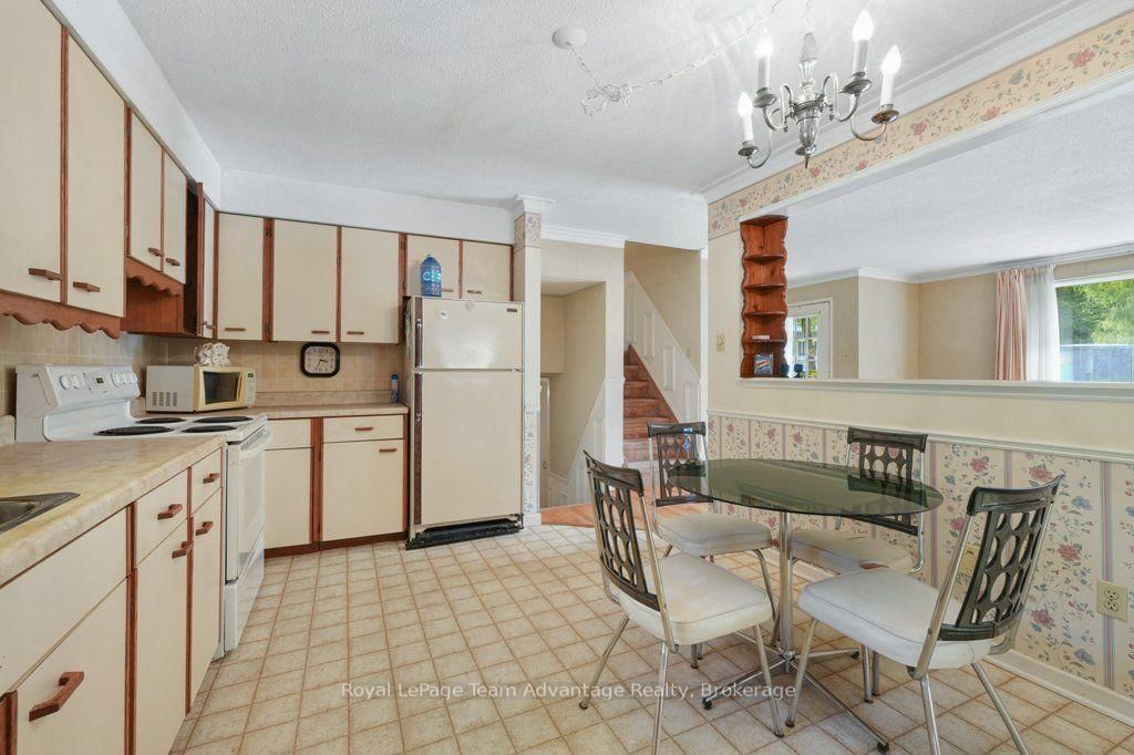 30A Forest Street • Parry Sound, ON photo 9