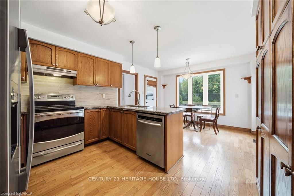 92 National Drive • Hamilton, ON photo 16