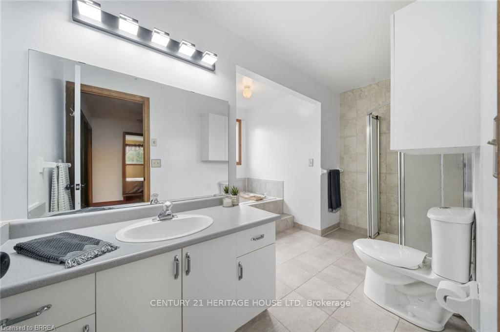 92 National Drive • Hamilton, ON photo 24