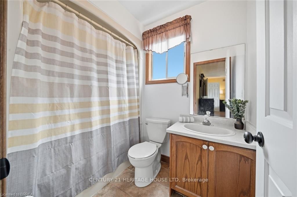 92 National Drive • Hamilton, ON photo 29