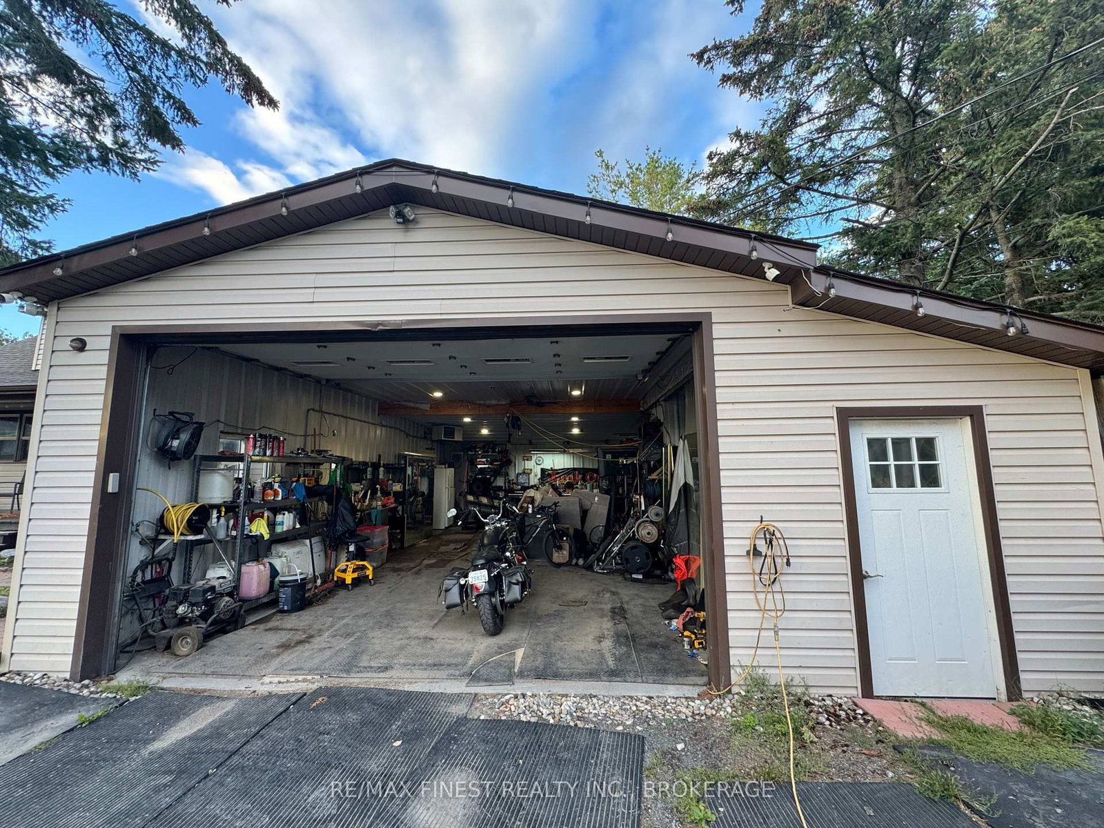 2270 MCIVOR Road • Kingston, ON photo 32