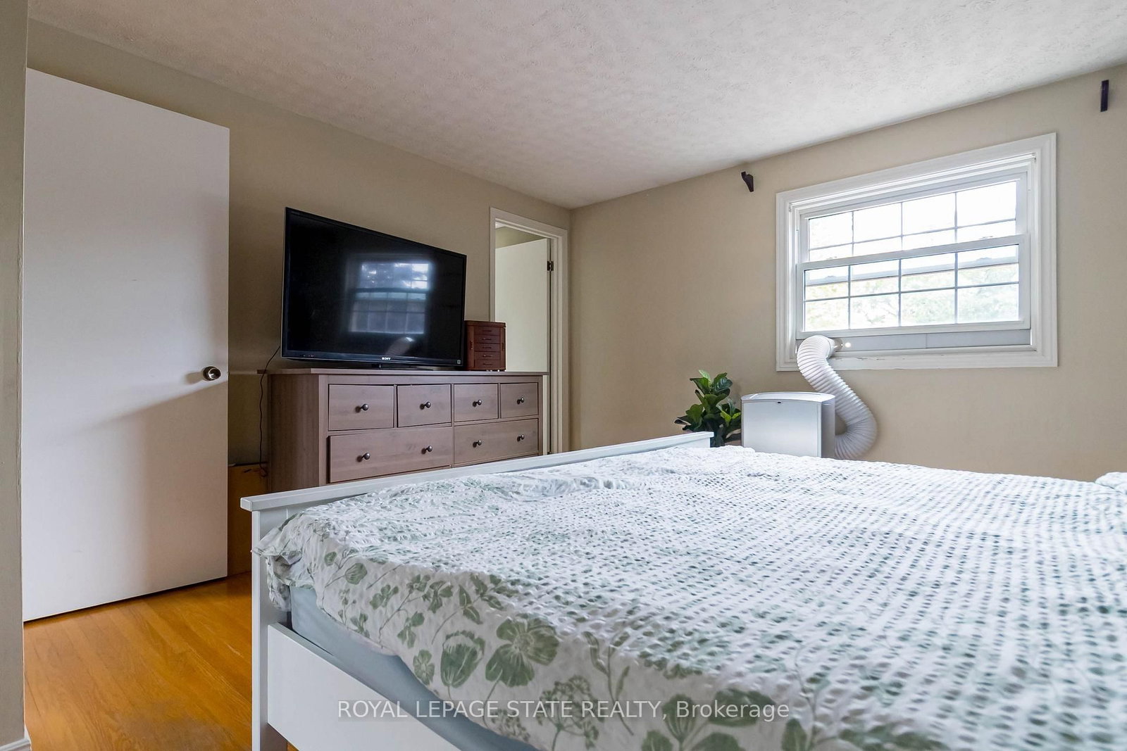 4 Gillespie Court • Cambridge, ON photo 14