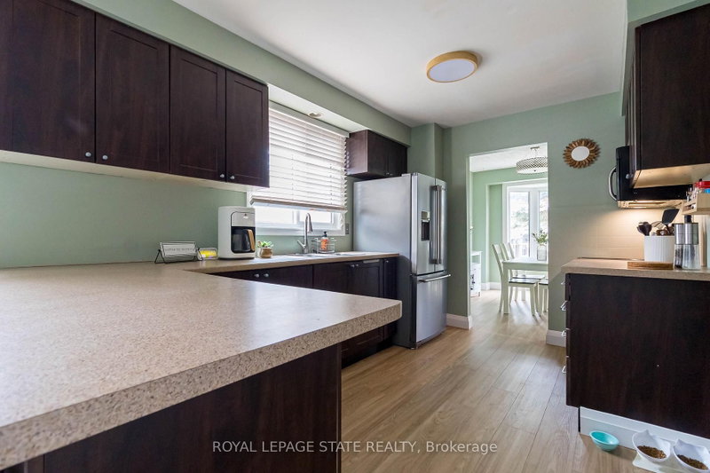 4 Gillespie Crt photo 4