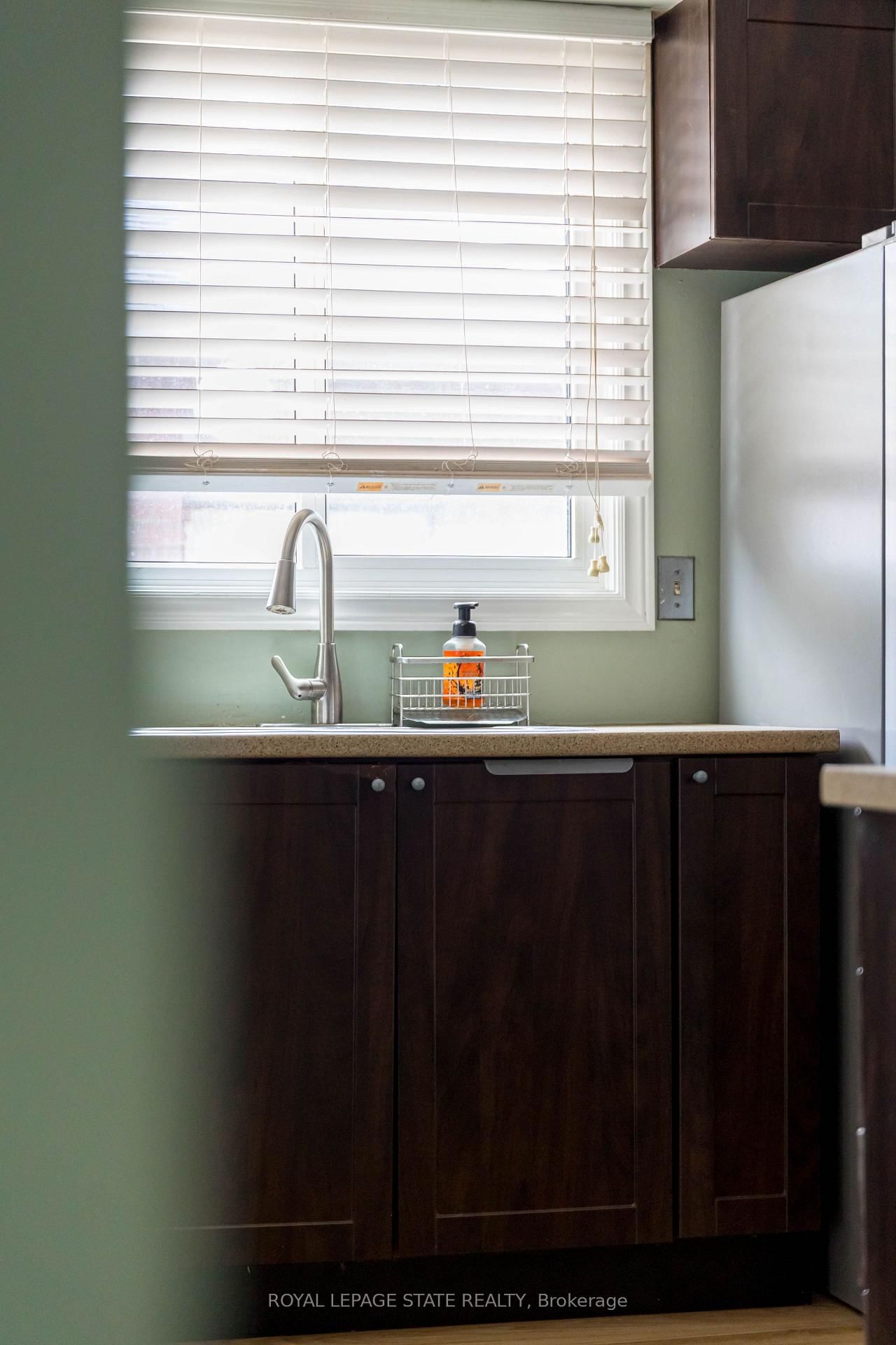 4 Gillespie Court • Cambridge, ON photo 6