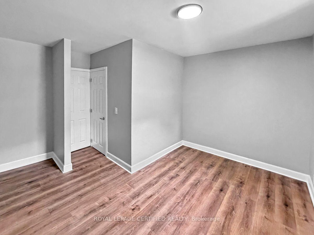 176 Emerald Street N • Hamilton, ON photo 21