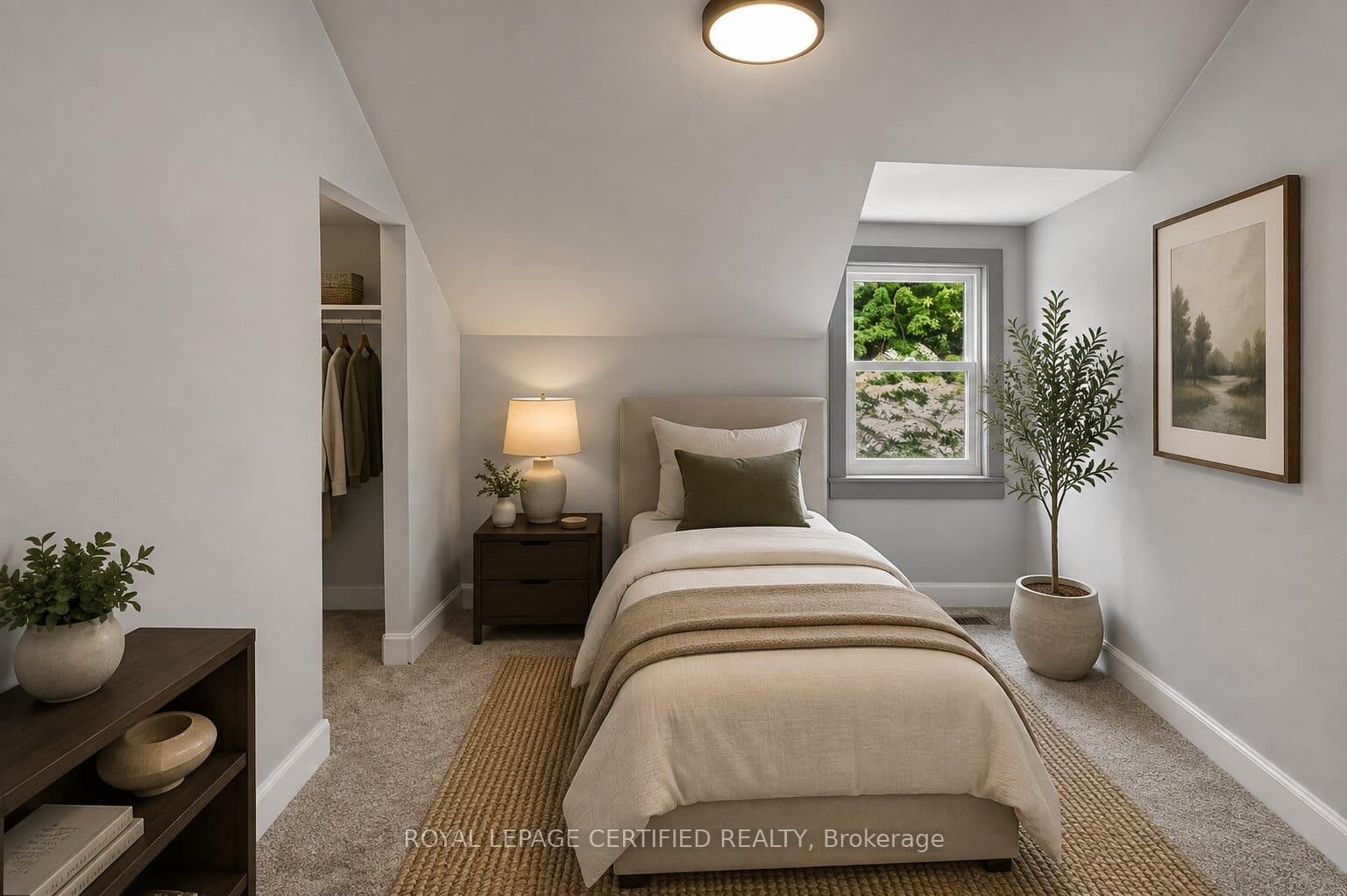 176 Emerald Street N • Hamilton, ON photo 25