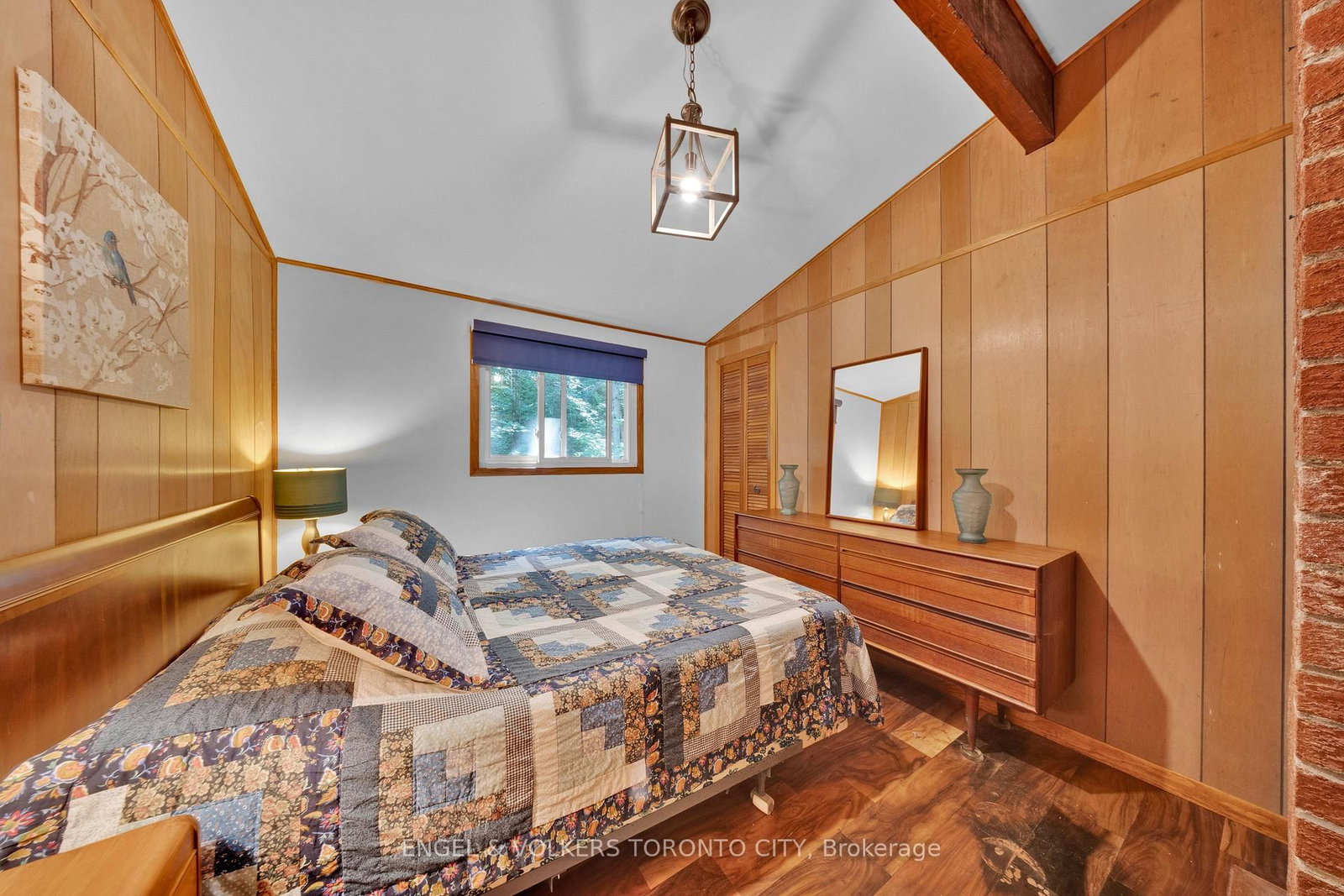 1032 Cliffdene Drive • Lake of Bays, ON photo 17