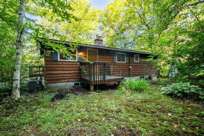 1032 Cliffdene Drive • Lake of Bays, ON photo 3