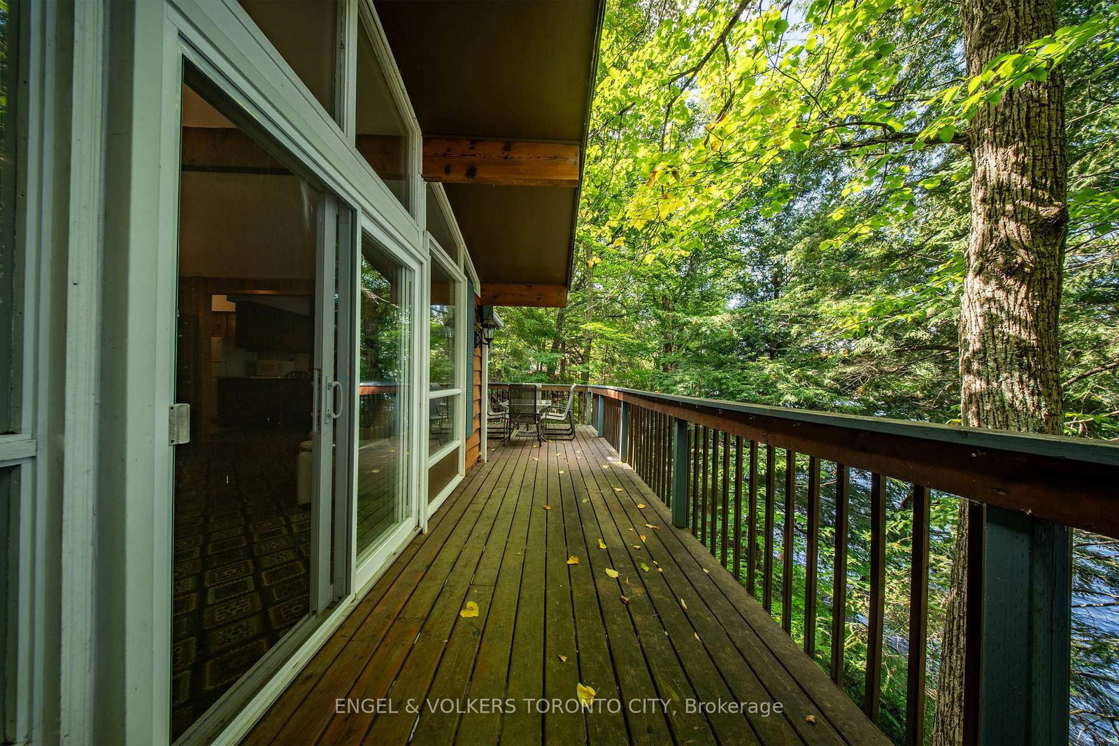 1032 Cliffdene Drive • Lake of Bays, ON photo 31