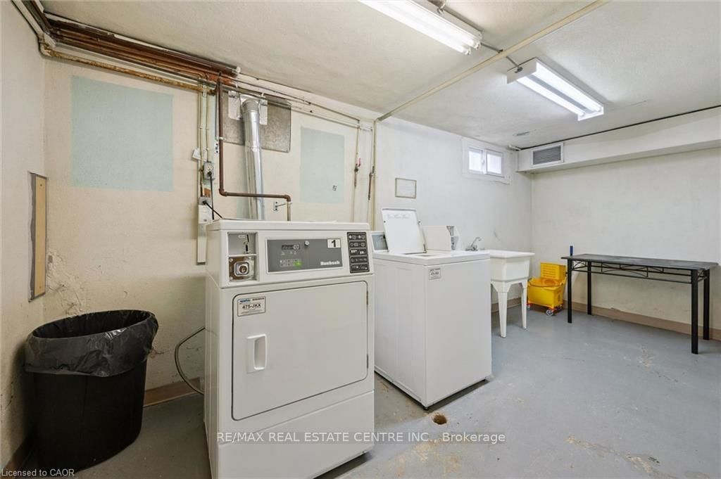 25 Walton Avenue • Kitchener, ON photo 15
