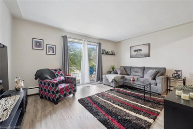 25 Walton Avenue • Kitchener, ON photo 5