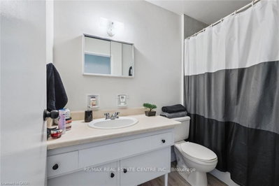 25 Walton Avenue • Kitchener, ON photo 9