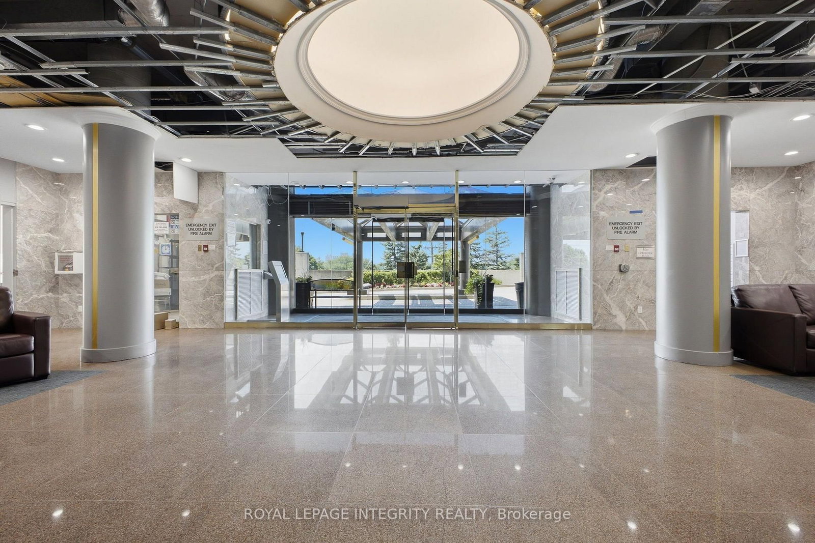 545 St Laurent Boulevard • #803 • Ottawa, ON photo 2