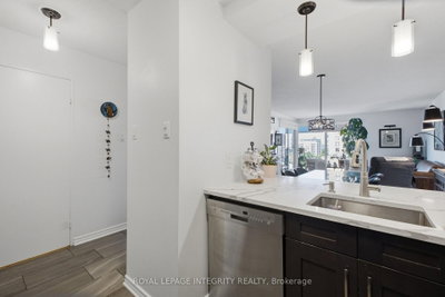 545 St Laurent Boulevard • #803 • Ottawa, ON photo 9