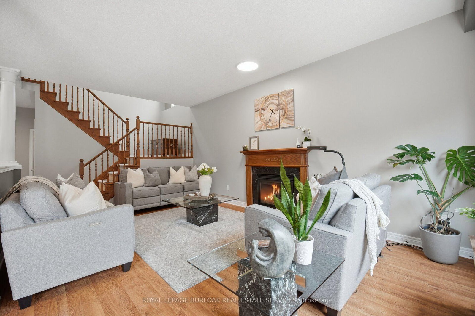 84 Meadowbank Drive • Hamilton, ON photo 12