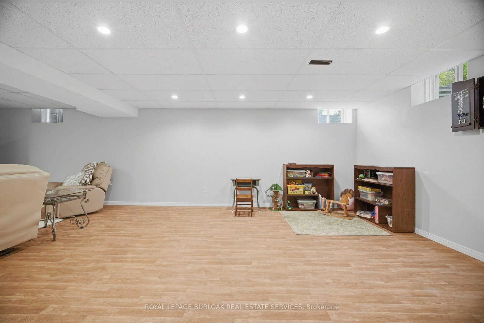 84 Meadowbank Drive • Hamilton, ON photo 36