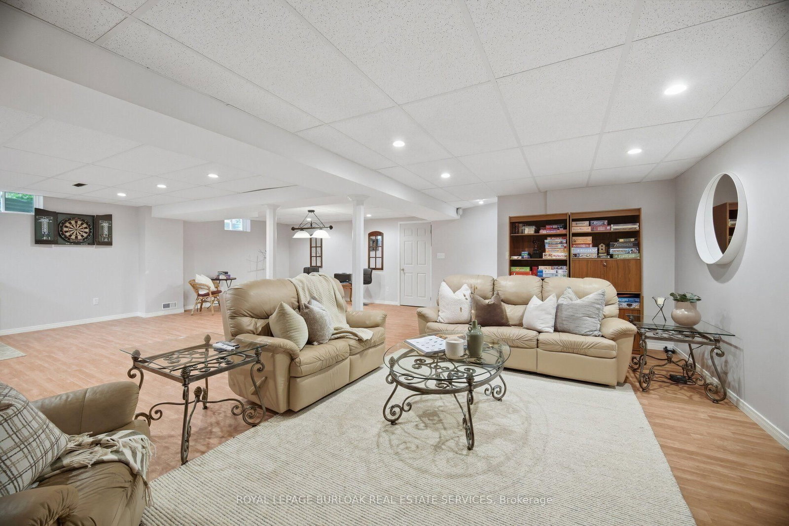 84 Meadowbank Drive • Hamilton, ON photo 37